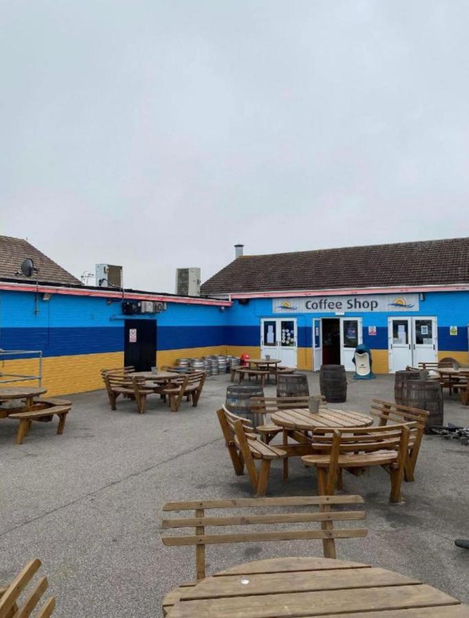 Apartment The Luxury Wolds Retreat 6 Berth 3 Bedrooms Beds Made For Arrival Wifi